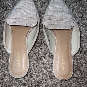 SHEIN Women's Cream Slip-On Shoes